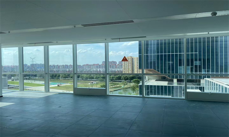苏州市吴江区嘉鸿新都汇