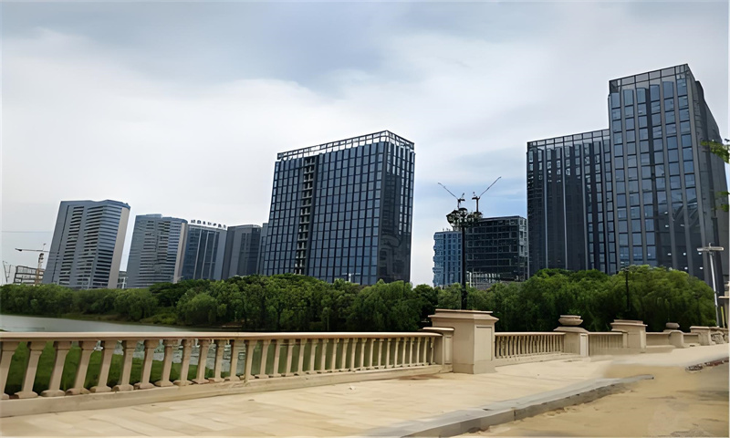 绿地中心阿尔法公馆